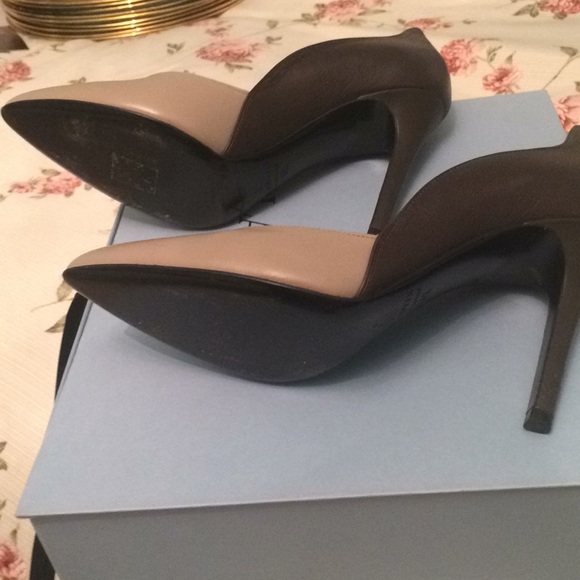 Shoes - Picture 3 of 3